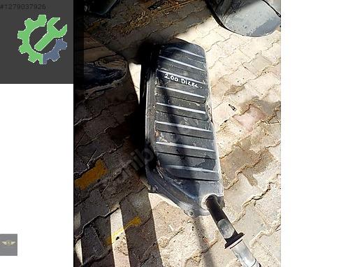 Mercedes-Benz 240 Yakıt Deposu çıkma parça