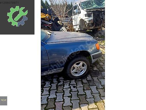 Mercedes-Benz 240 Çamurluk çıkma parça