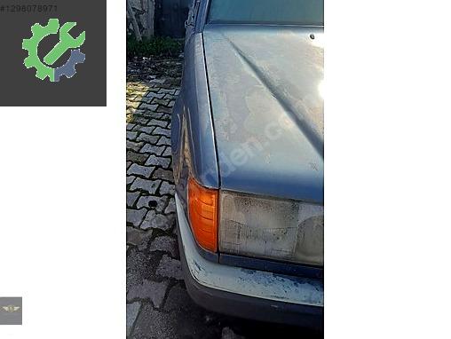 Mercedes-Benz 240 Çamurluk çıkma parça