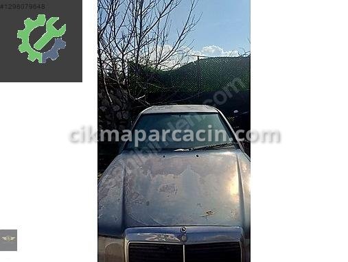 Mercedes-Benz 240 Tavan çıkma parça
