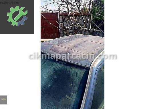 Mercedes-Benz 240 Tavan çıkma parça