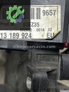 Opel Vectra Sigorta Kutusu 13189924 çıkma parça