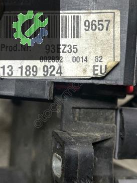 13189924 OPEL VECTRA C 2004/2010 SİGORTA TAPLASİ SİGORTA KUTUSU