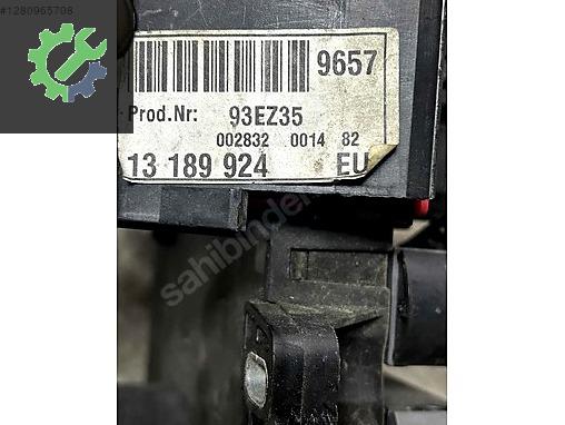 13189924 OPEL VECTRA C 2004/2010 SİGORTA TAPLASİ SİGORTA KUTUSU