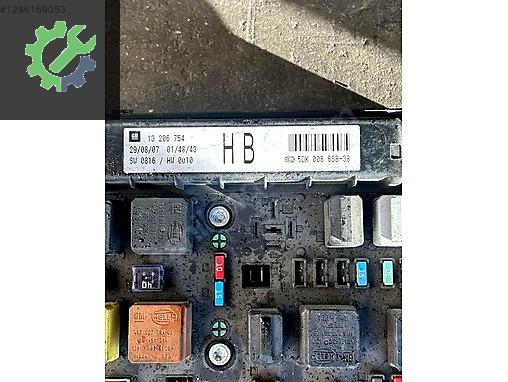 13206754 HB 13250232 KA OPEL ASTRA H SİGORTA TAPLASİ KUTUSU