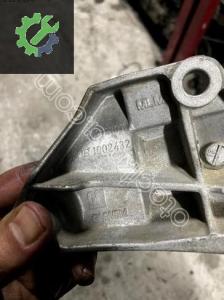 13219107 INSIGNIA SAĞ AKiS ARA KULAK