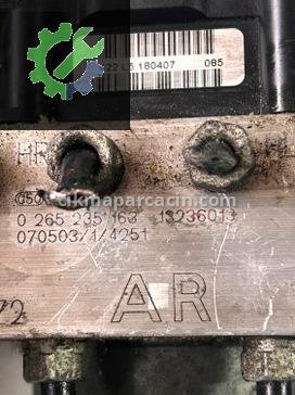 Opel Corsa ABS Beyni 13236013 çıkma parça