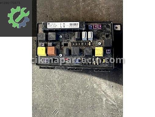 Opel Astra Sigorta 13268306 çıkma parça