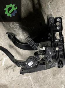 13360903 GM OPEL ASTRA J PEDAL SETİ debriyaj fren gaz pedalı