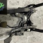 13360903 GM OPEL ASTRA J PEDAL SETİ debriyaj fren gaz pedalı