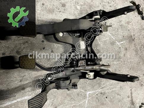 Opel Astra Debriyaj Seti 13360903 çıkma parça