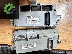 1369216080 FİAT DUCATO SİGORTA KUTUSU
