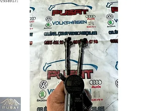 Mazda 3 Enjektör 04B130277J çıkma parça