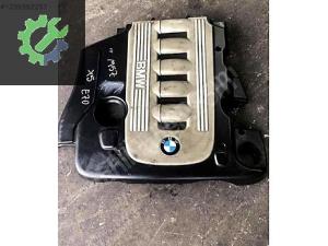 15195001 BMW X5 E53 E70 N57 AKUSTİK MOTOR ÜST KAPAK