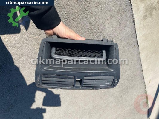 Skoda Octavia Havalandırma Izgaraları çıkma parça
