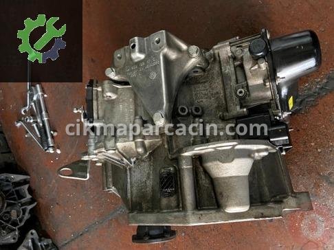 Volkswagen Passat Şanzıman Komple çıkma parça