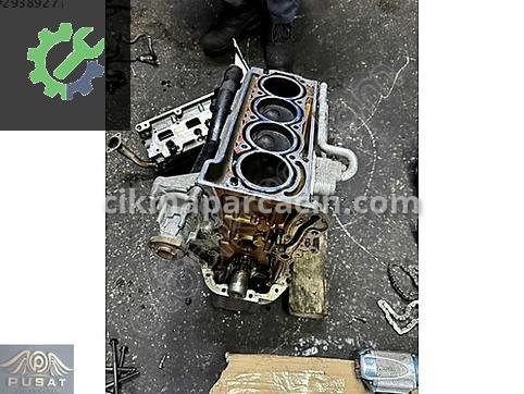 Audi A3 Yarım Motor çıkma parça
