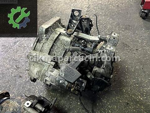 Volkswagen Passat Manuel Şanzıman çıkma parça