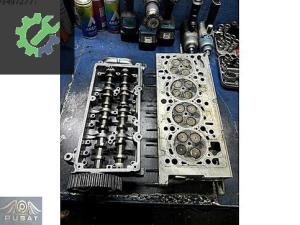 1.6TDİ ÇIKMA EKSANTİRİK MİLİ SİLİNDİR KAPAĞI TİGUAN GOLF LEON