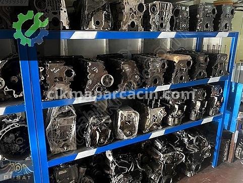 Audi A3 Yarım Motor çıkma parça