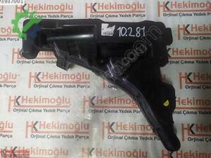17 18 AUDI A4 2.0L ÖN CAM YIKAMA SİLECEK REZERVUAR TANKI 8W09554