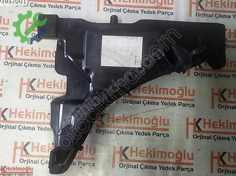 Audi A4 8W09554 çıkma parça