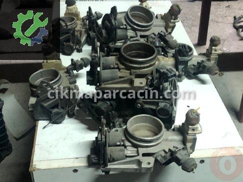 Peugeot 306 Gaz Kelebeği 18361PSA561B çıkma parça