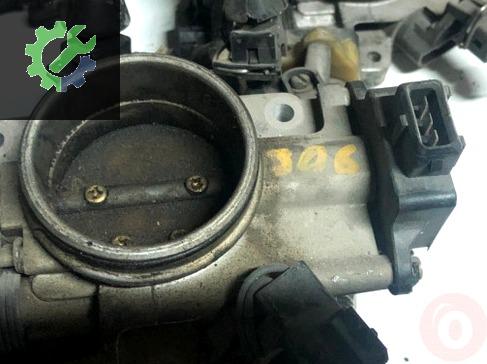 2022 Peugeot 306 Gaz Kelebeği Çıkma Parça Kayseri