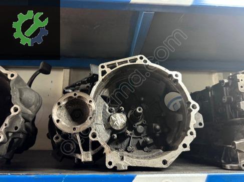 Audi A4 Şanzıman Komple çıkma parça