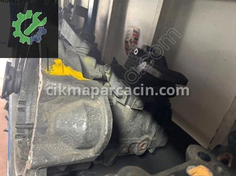 Audi A4 Manuel Şanzıman çıkma parça
