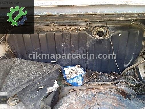 Mercedes-Benz 190 Yakıt Deposu çıkma parça
