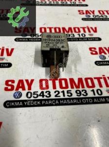 1919063830 AUDİ A4 B6 4PİN RÖLE