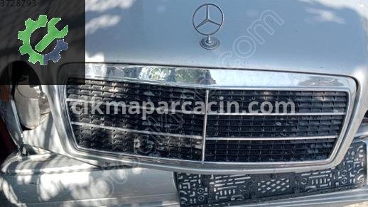 Mercedes-Benz E Serisi Panjur çıkma parça