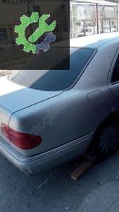 1998 MERCEDES E200 SAĞ ARKA ÇAMURLUK ÇIKMA
