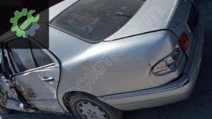 1998 MERCEDES E200 SOL ARKA ÇAMURLUK ÇIKMA
