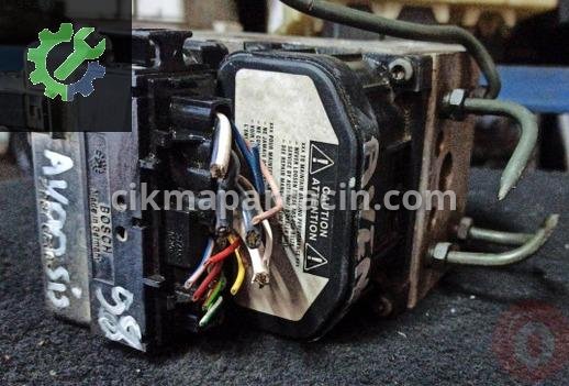 Toyota Avensis ABS Beyni 0265216485 çıkma parça