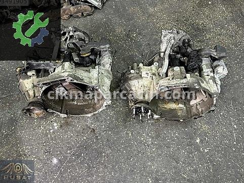 Volkswagen Jetta Manuel Şanzıman çıkma parça