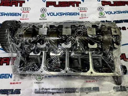 Acura Legend Silindir Kapağı 038103373R çıkma parça