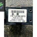 1J4959857D 3B1867171E KAPI İÇ KOLU GOLF PASSAT ÖN CAM DÜĞMESİ