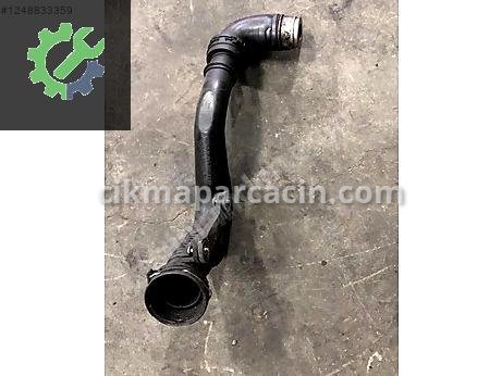 Volkswagen Passat Turbo Borusu çıkma parça