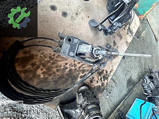 1K0711049CF VW AUDİ SEAT MANUEL VİTES KULESİ