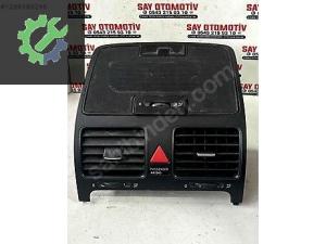 1K0819743A GOLF5 JETTA ORTA KALORİFER IZGARASI HAVA MENFEZİ
