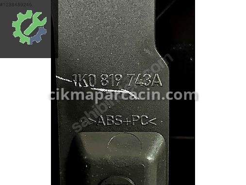 Volkswagen Golf Kalorifer Izgarası 1K0819743A çıkma parça