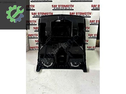 1K0819743A GOLF5 JETTA ORTA KALORİFER IZGARASI HAVA MENFEZİ