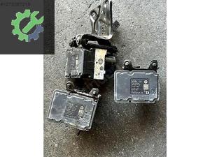 1K0907379BS 1K0614517EG GOLF JETTA LEON OCTAVİA ABS BEYNİ