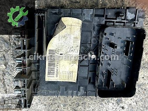 Volkswagen Caddy Sigorta Kutusu 1K0937821D çıkma parça