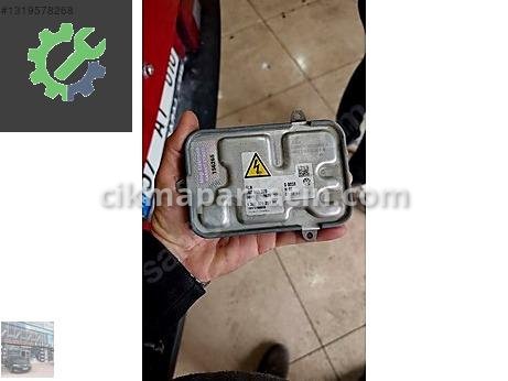 Volkswagen Passat Far Beyni çıkma parça
