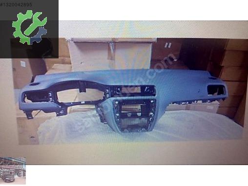 Volkswagen Golf Torpido 1K1857003 çıkma parça