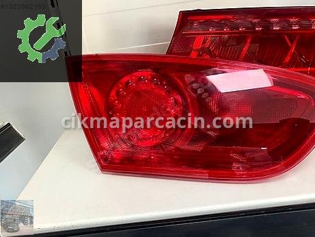 Seat Leon Sağ İç Stop çıkma parça