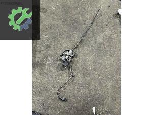 1T0823509A TOURAN KAPUT KİLİDİ KAPUT AÇMA TELİ